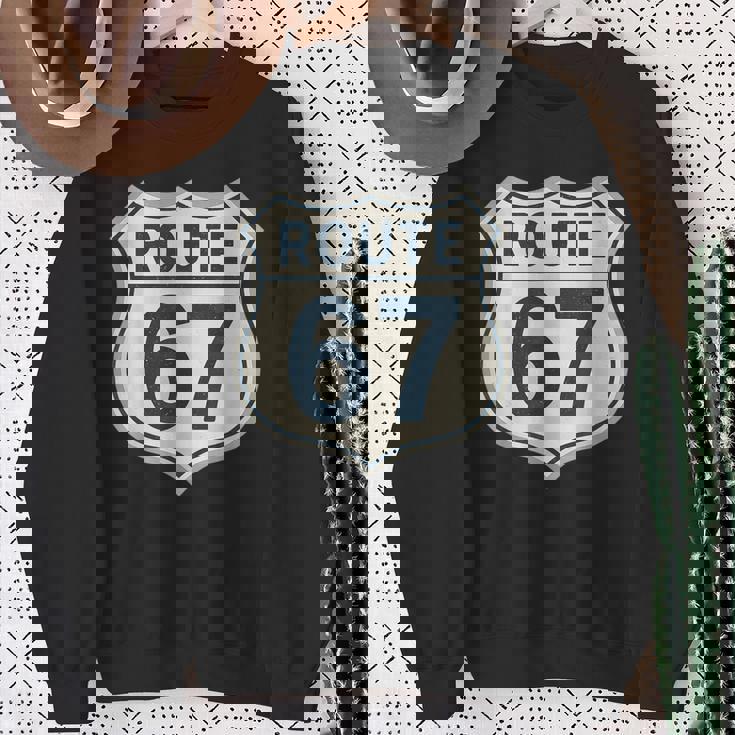 レトロ ルート 67 ハイウェイ サイン ヴィンテージ ロード ノスタルジア スウェットシャツ 年配の女性への贈り物