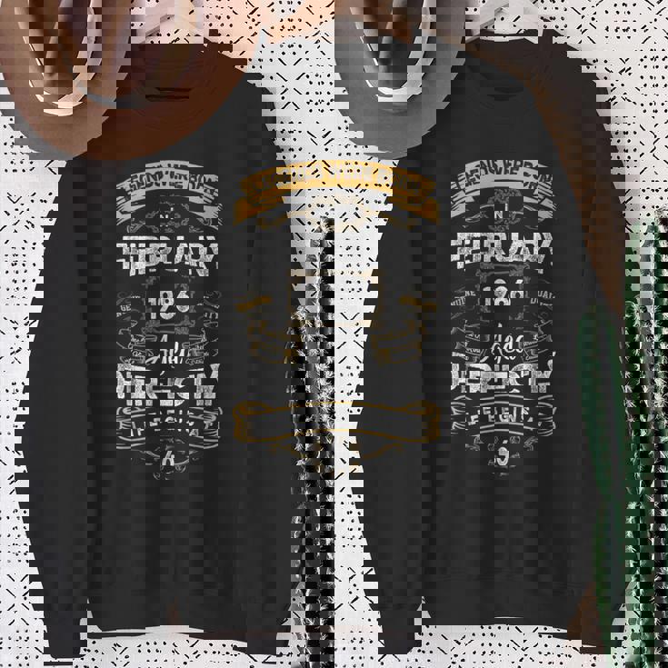 ヴィンテージ40歳の誕生日レジェンドは1986年2月に誕生しました。 スウェットシャツ 年配の女性への贈り物