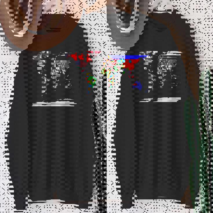 世界地図と世界の国の旗 スウェットシャツ 年配の女性への贈り物