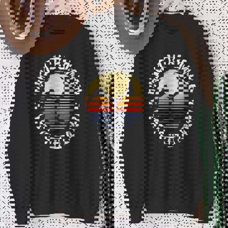 太鼓みつどもえレトロな夕焼け練習用太鼓愛好家へのプレゼント Taiko スウェットシャツ 年配の女性への贈り物