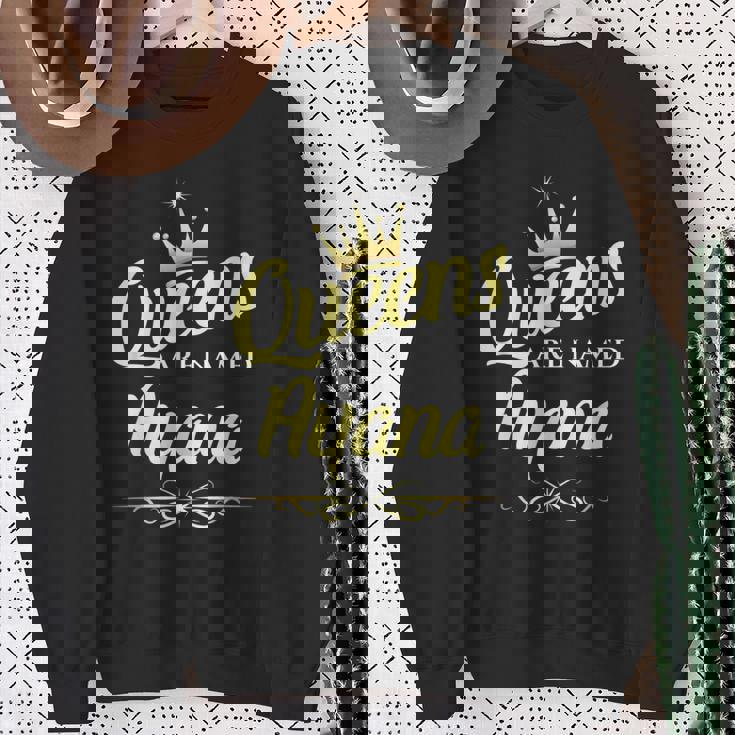 女王はayanaと名付けられる スウェットシャツ 年配の女性への贈り物