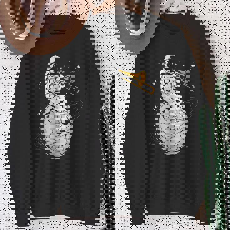 宇宙飛行士 演奏 トロンボーン 楽器 プレーヤー トロンボニス スウェットシャツ 年配の女性への贈り物