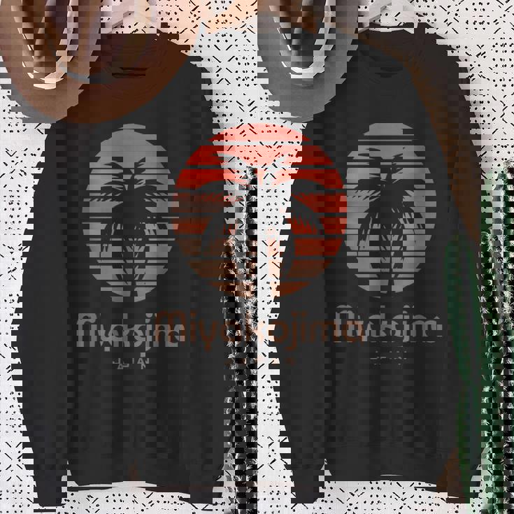 宮古島ジャパン スウェットシャツ 年配の女性への贈り物