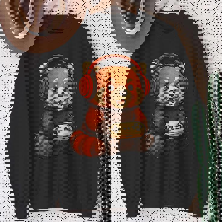 日本のレッサーパンダ ゲーマー アニメ レトロ ビデオゲーム ヴィンテージ スウェットシャツ 年配の女性への贈り物