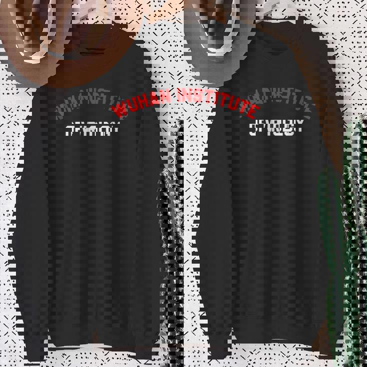 武漢ウイルス学研究所アパレル スウェットシャツ 年配の女性への贈り物