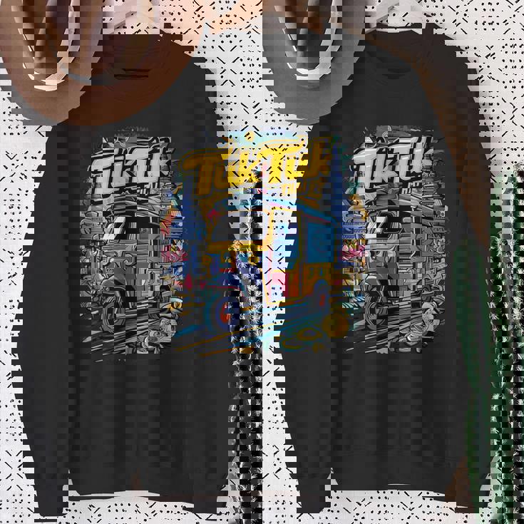 活気に満ちたトゥクトゥクタイアドベンチャー スウェットシャツ 年配の女性への贈り物