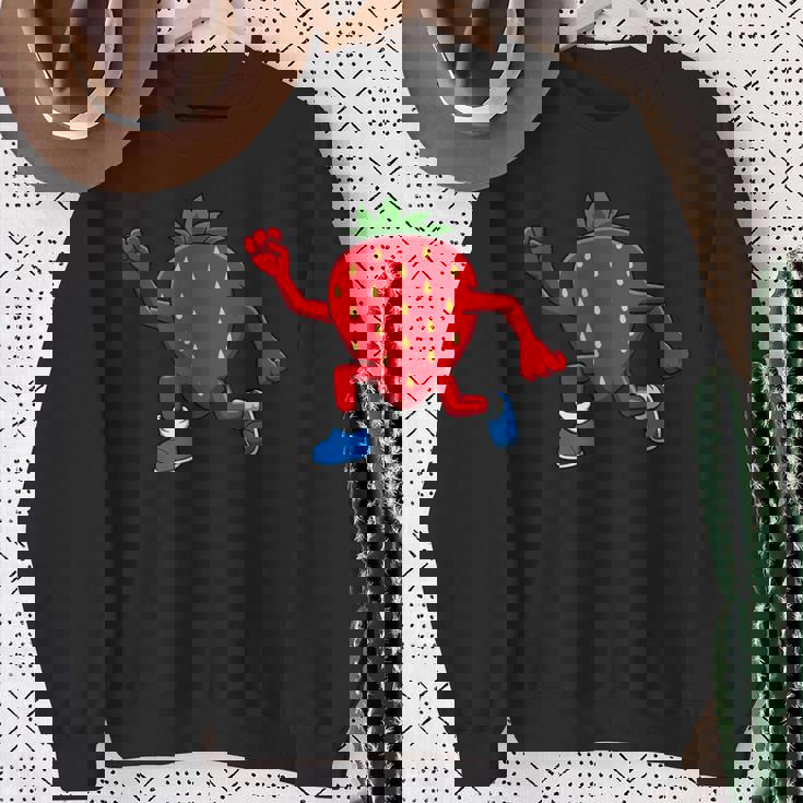 皮肉なイチゴランニングマラソン趣味のランナー スウェットシャツ 年配の女性への贈り物