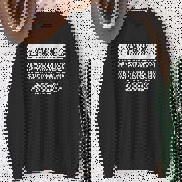 社会学を愛する人への面白いギフト。 スウェットシャツ 年配の女性への贈り物