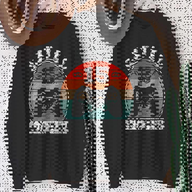 結婚15周年記念 15年目の結婚記念日 結婚15年目 Level 15 Complete スウェットシャツ 年配の女性への贈り物