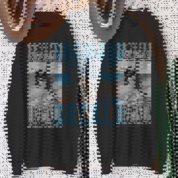 面白い Ai生成 モンスター 流行 オルカレロ オルカラ オルカ スウェットシャツ 年配の女性への贈り物