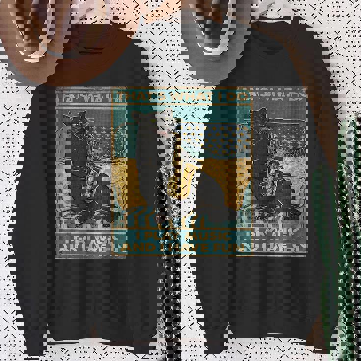 面白い レトロ 猫 演奏 サックス ヴィンテージ 音楽 スウェットシャツ 年配の女性への贈り物