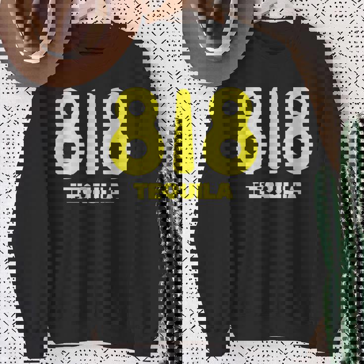 面白いドリンクデザイン 818 チームテキーラワインラバー スウェットシャツ 年配の女性への贈り物