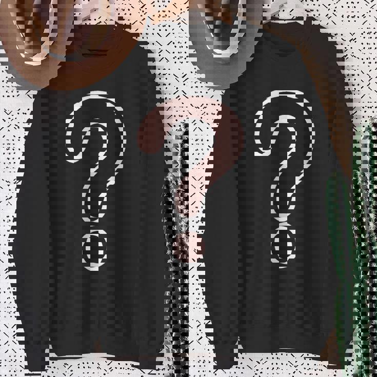 ？ はてなマーク クエスチョン マーク（疑問 謎 不思議）【変なデザイン屋さん】文字 面白い スウェットシャツ 年配の女性への贈り物