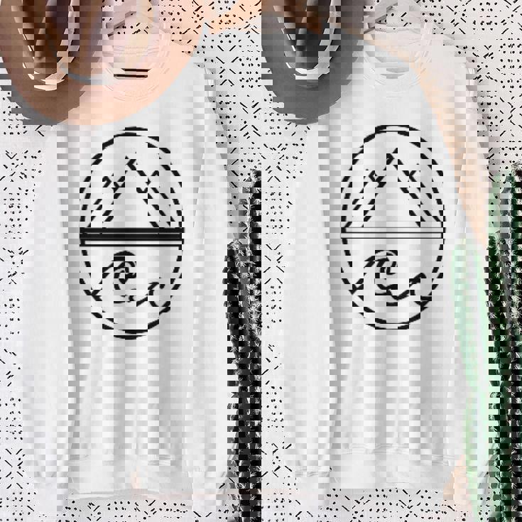 Mountains Waves Nature Outdoor Surf Hiking Hiker Surfer Sweatshirt Unisex Gifts for Old Women