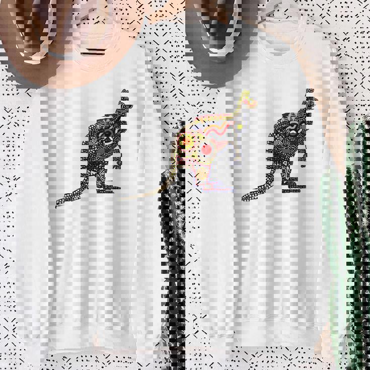 アボリジニアート カンガルー。 スウェットシャツ 年配の女性への贈り物