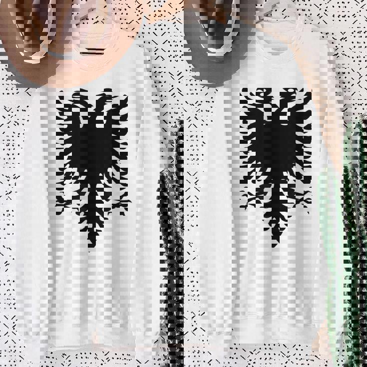 アルバニア国旗 アルバニア バルカン アルバニア国旗 アルバニア国旗 アルバニア国旗 スウェットシャツ 年配の女性への贈り物