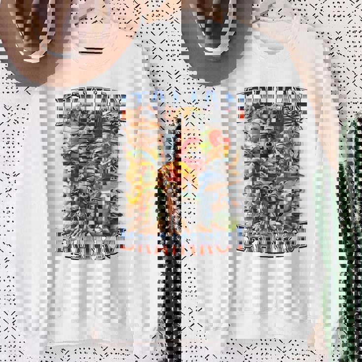 イタリアンブレインロットファニーイタリアンブレインロットミーム スウェットシャツ 年配の女性への贈り物