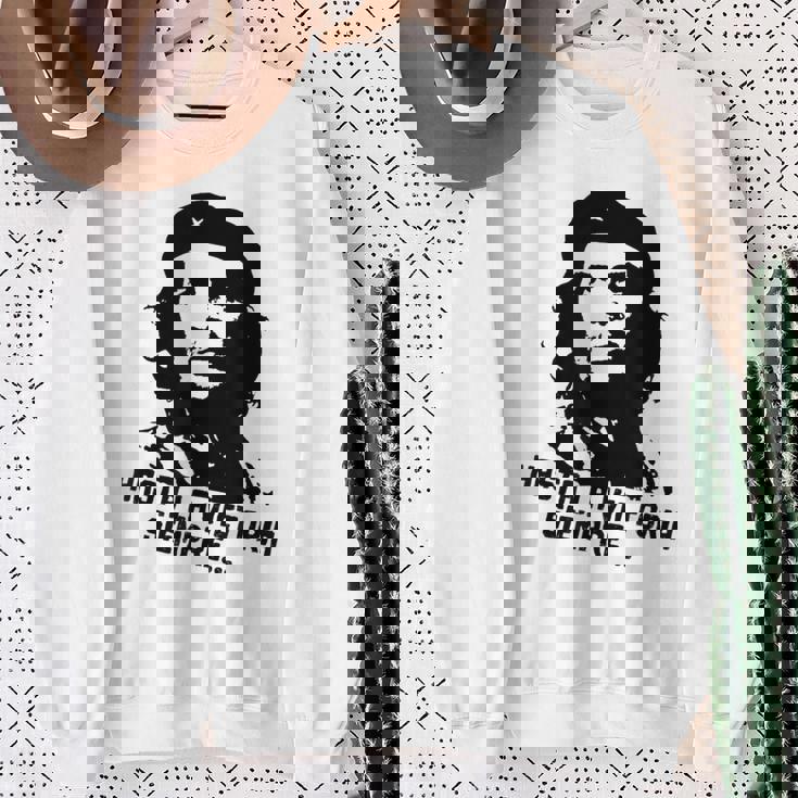 チェ・ゲバラ・キューバ革命「ハスタ・ラ・ヴィクトリア・シェンプレ」 スウェットシャツ 年配の女性への贈り物