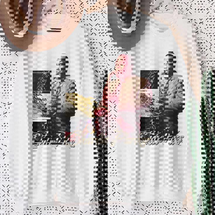 チャーリー_002_Back Printed スウェットシャツ 年配の女性への贈り物