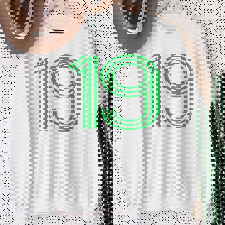 ナンバー19シャツ レトロユニフォーム ヨーロッパスタイル バックプリントジャージ スウェットシャツ 年配の女性への贈り物