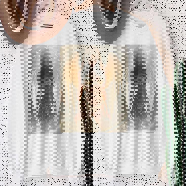 バックプリントtシャツ セクシーなブルネットエンジェルピンナップガール 長袖tシャツ スウェットシャツ 年配の女性への贈り物