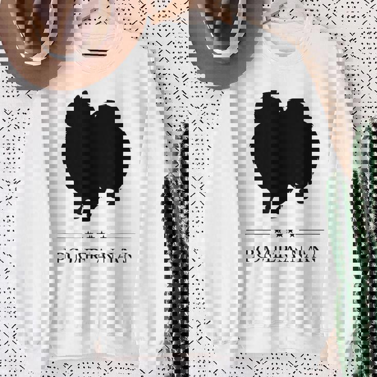 ポメラニアンブラックシルエット スウェットシャツ 年配の女性への贈り物