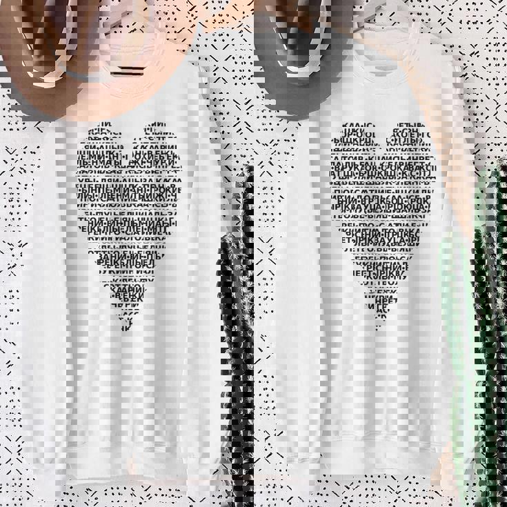 ロシア料理 ペリメニ、オクローシカ、ピロシキ 食べ物 長袖tシャツ スウェットシャツ 年配の女性への贈り物