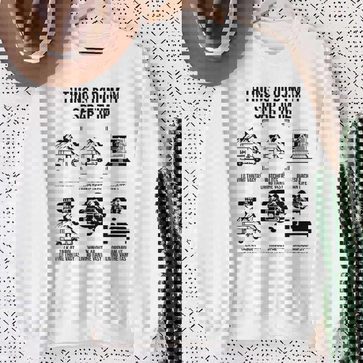 暇なときにやること、キャンピングカー、キャンピングカー スウェットシャツ 年配の女性への贈り物