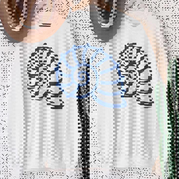 海のユーモア シンプルでミニマルな貝殻 貝殻 スウェットシャツ 年配の女性への贈り物