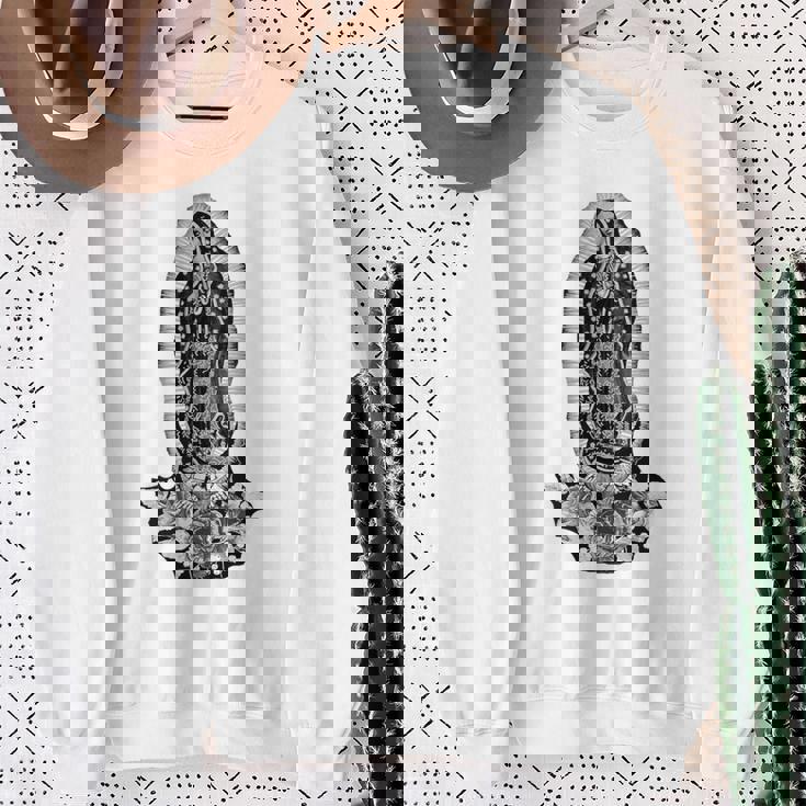 聖母デグアダルーペ サンマリア バックプリント クリスチャン スウェットシャツ 年配の女性への贈り物