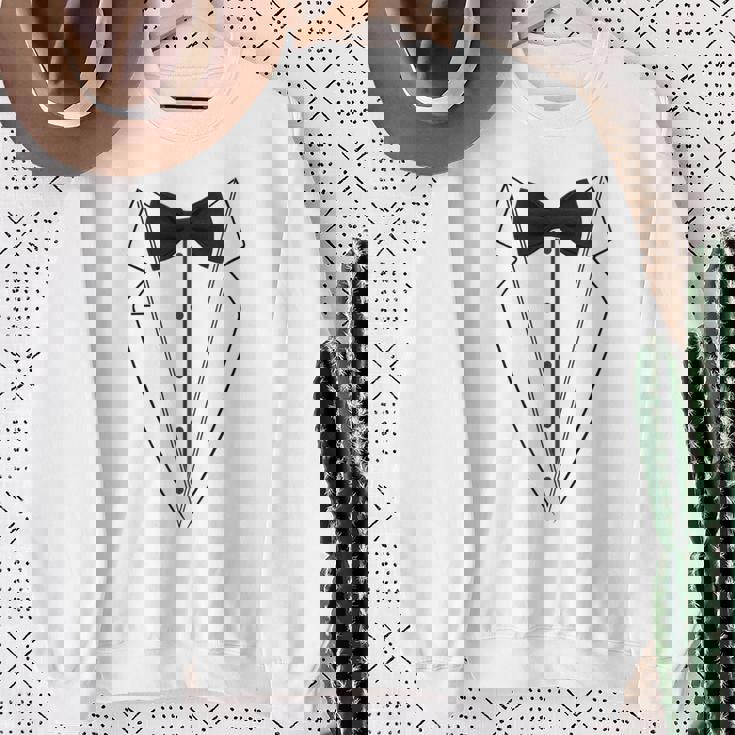 蝶ネクタイ付きホワイトtシャツ タキシード 面白いシャツ スウェットシャツ 年配の女性への贈り物