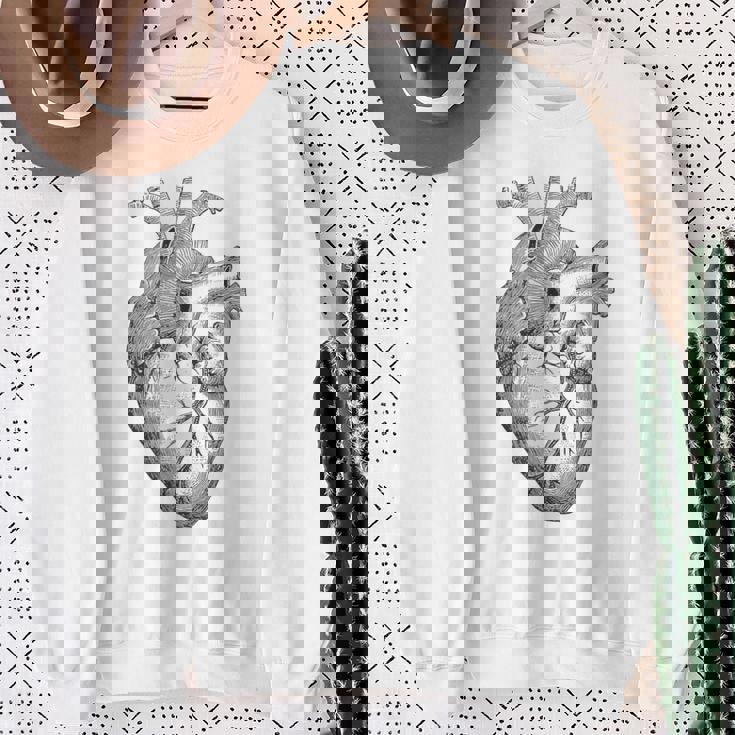 解剖学的に正しい人間の心臓tem Aorta Cardio スウェットシャツ 年配の女性への贈り物