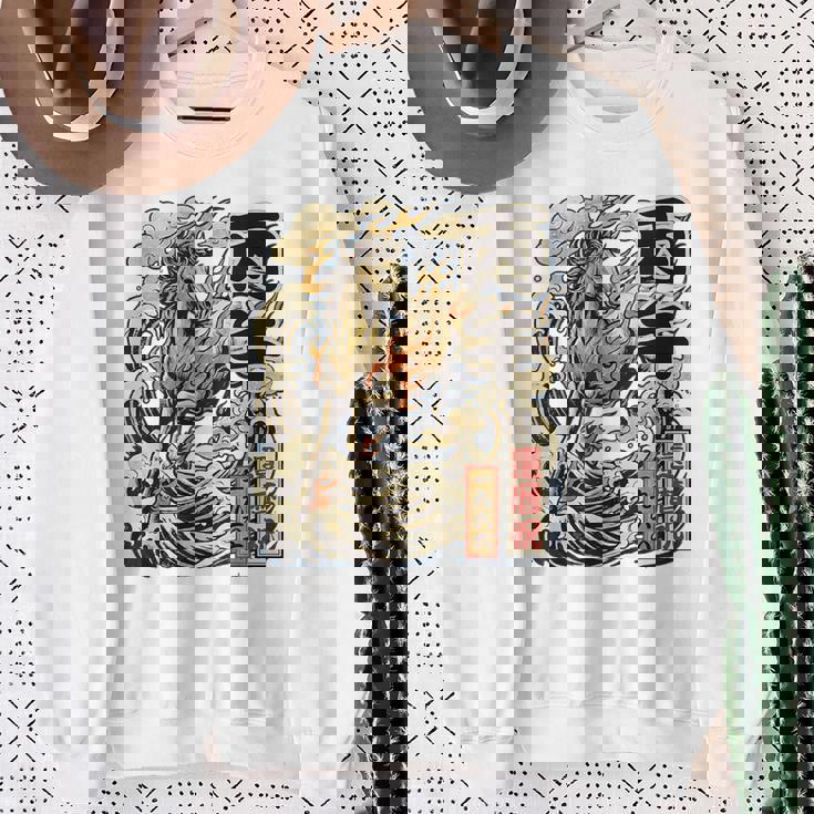 還暦 60歳 丙午 1966年生まれ 火の馬 和柄 波と炎の馬 ヴィンテージ 祝い デザイン スウェットシャツ 年配の女性への贈り物