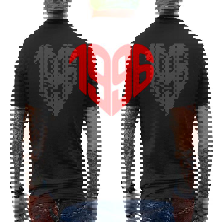 1996年ハート型ヴィンテージ 1996年ハート型愛 30歳の誕生日に メンズTシャツ バックプリント