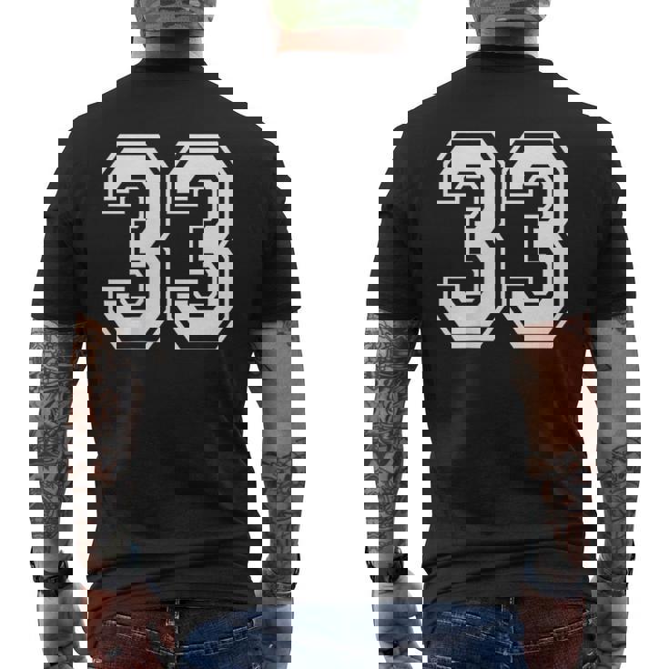 33番のスポーツスタイル。ホワイト。 メンズTシャツ バックプリント