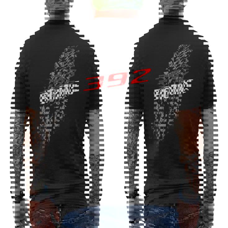 392 パフォーマンス 64 タイヤマーク レースカー メンズTシャツ バックプリント