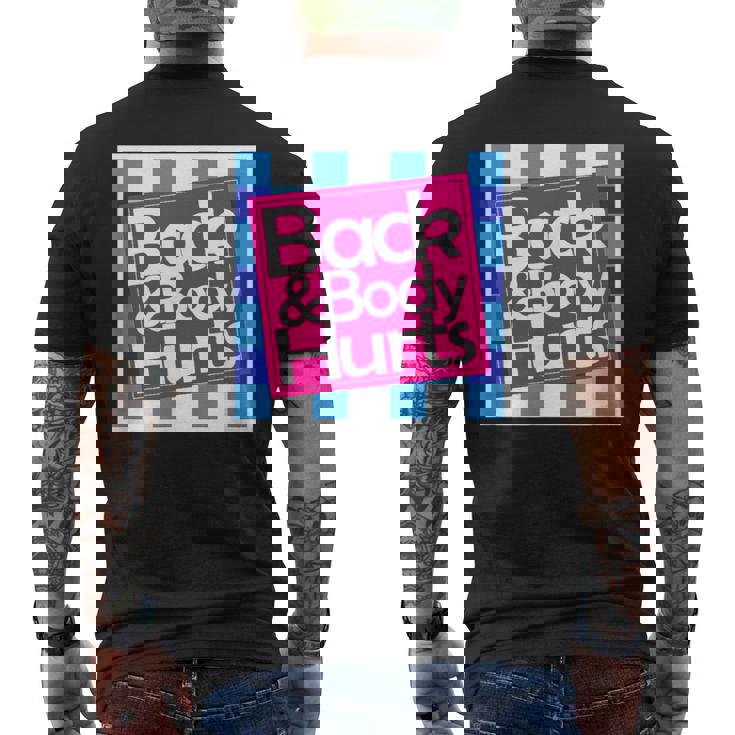 Back & Body Hurts シャツ 面白いギフト 背中とボディ メンズTシャツ バックプリント