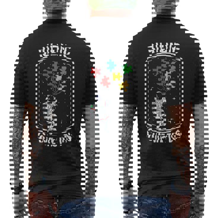 Building Connection Astronaut Autism メンズTシャツ バックプリント