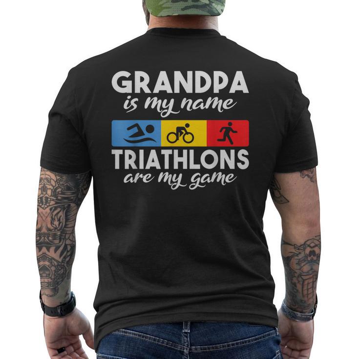 Grand-Père Est Mon Nom Les Triathlonsont Mon Jeu Triathlon Papy T-shirt imprimé au dos