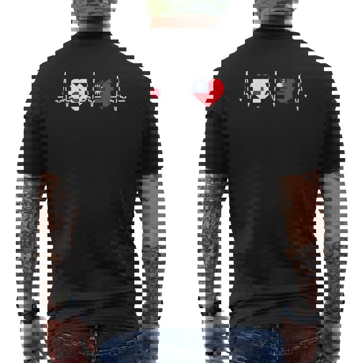 Japanese Flag Taiwanese Flag Heart 台湾の遺産 台湾のルーツ 日本の国旗 台湾の国旗 メンズTシャツ バックプリント