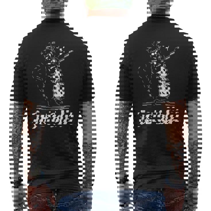 Just Cellin チェロ奏者 猫の音楽家 チェロを演奏 チェロ奏者 メンズTシャツ バックプリント