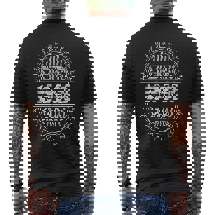 Las Leyendas Nacen En Febrero De 1968 58 Años Cumpleaños Camiseta Hombre Estampado Espalda