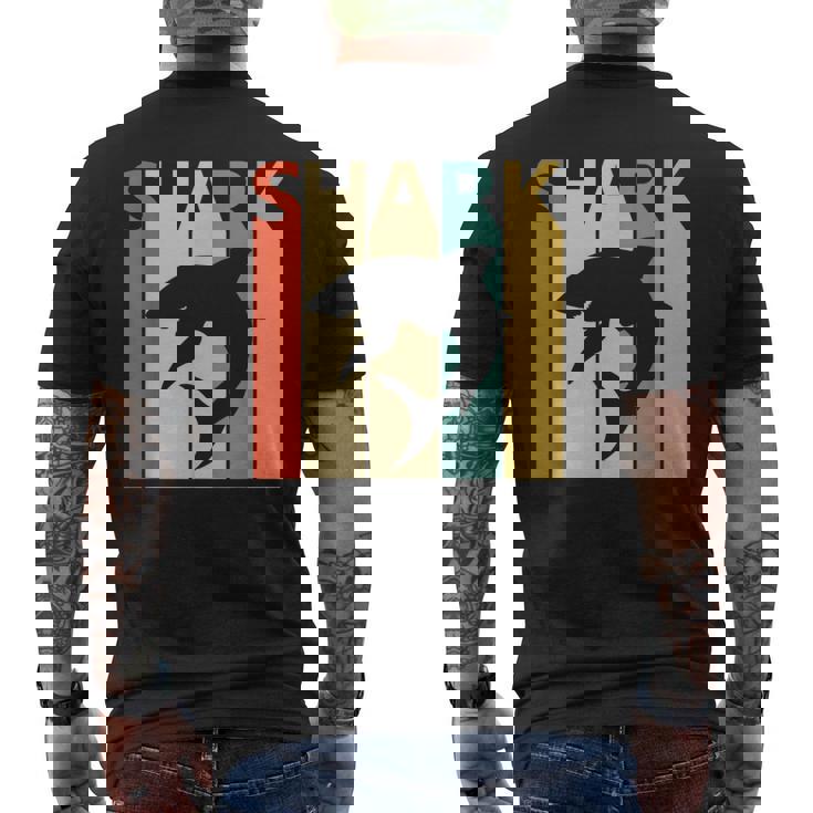 Shark サメ 動物 メンズTシャツ バックプリント