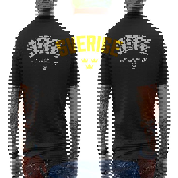 Sverige スウェーデン トレ クロナー スウェーデン ホリデー メンズTシャツ バックプリント