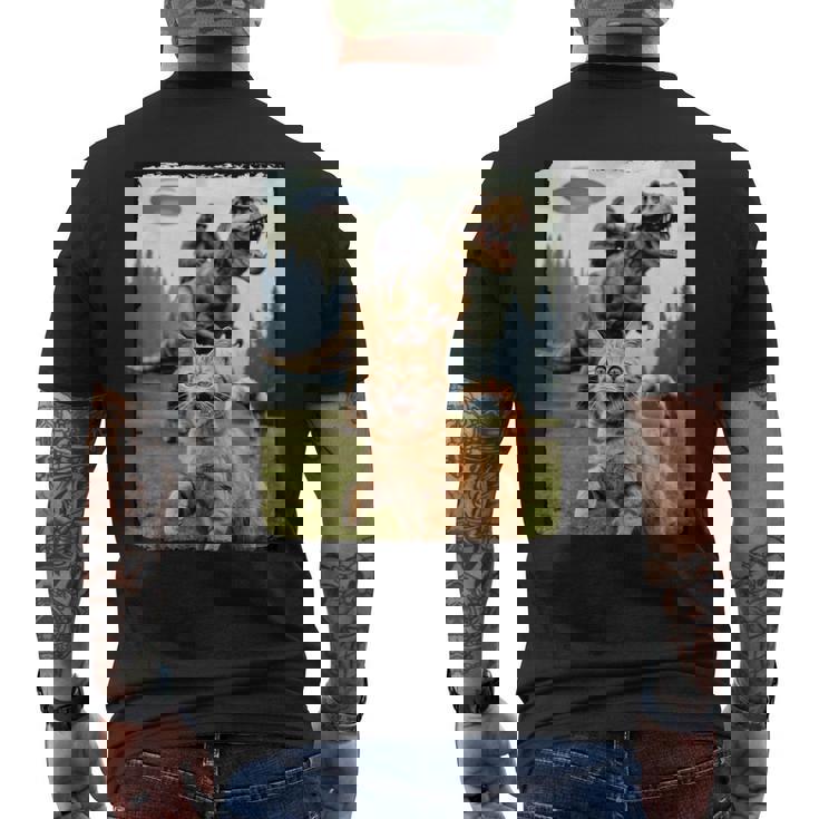 おもしろ猫 ゴリラ 恐竜 Ufo ミーム 不条理なユーモアシーン メンズTシャツ バックプリント