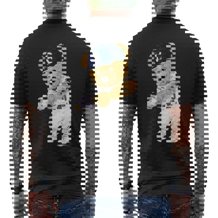 かわいいテディベア野球ヒッター。 メンズTシャツ バックプリント