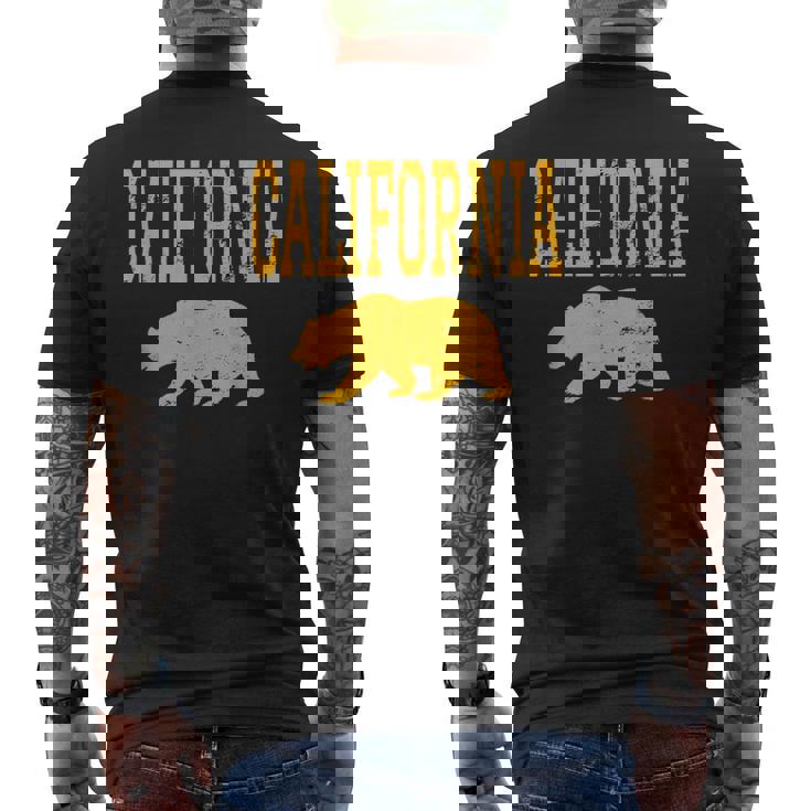 アンティーク調カリフォルニアゴールデンベア。 メンズTシャツ バックプリント