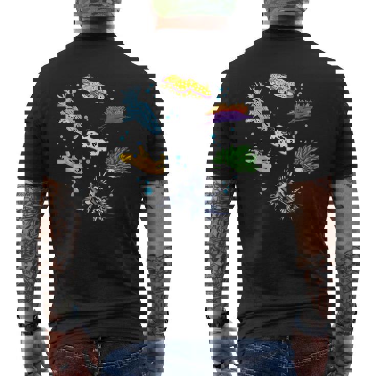 ウミウシ ウミウシ オーシャン スキューバ ダイバー シュノーケリング 水族館 メンズTシャツ バックプリント