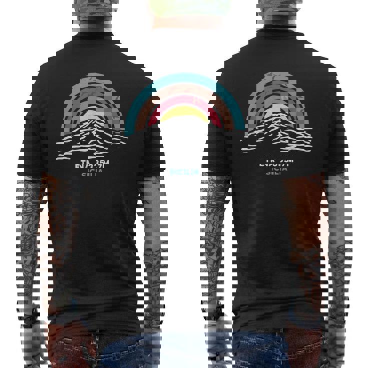 エトナ山火山 パレルモ シチリア島を訪問 イタリア ハイキングギフト メンズTシャツ バックプリント