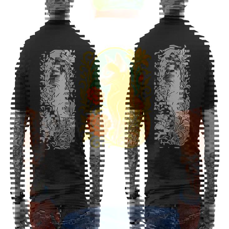 エレガントなガーデンフローラルに囲まれたヴィンテージシャム猫 メンズTシャツ バックプリント